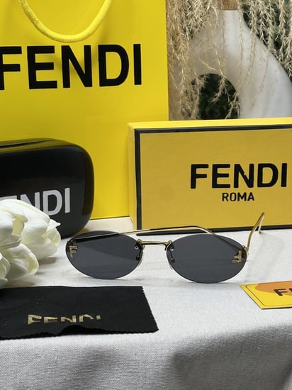 نظارة FENDI