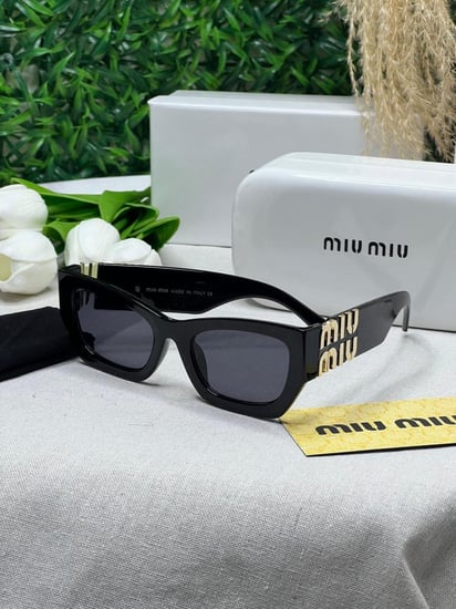 نظارة MIU MIU