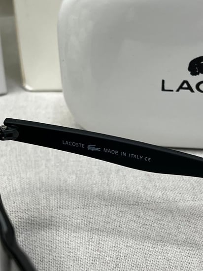 نظارة LACOSTE أسود