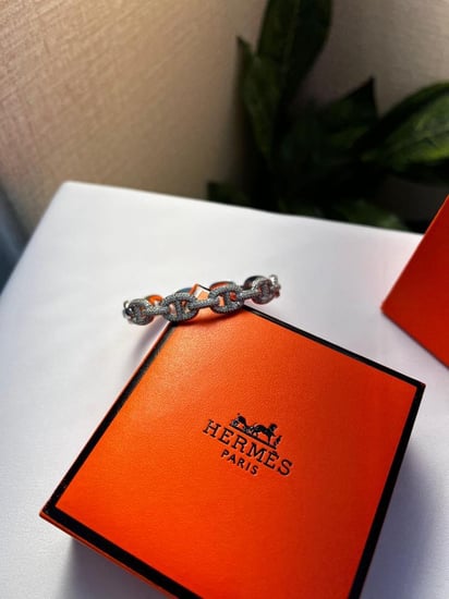 إسوارة HERMES وجهين لون فضي