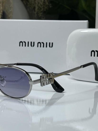 نظارة - MIU MIU اطار فضي - عدسه مدرج
