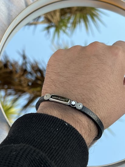 أسوارة - MONTBLANC