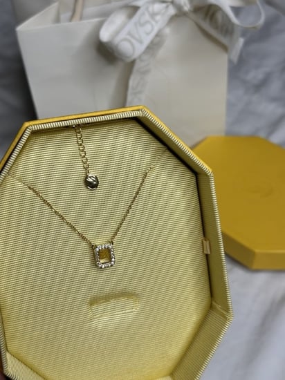 سلسال SWAROVSKI  أصفر