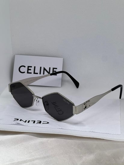 نظارة CELINE اطار فضي عدسه اسود ( سداسي )
