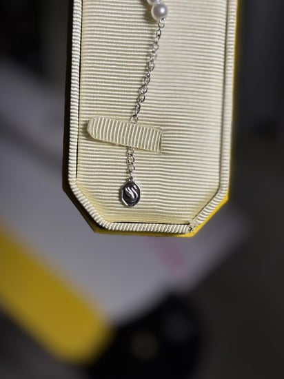 حلق + اسوارة + سلسال من SWAROVSKI