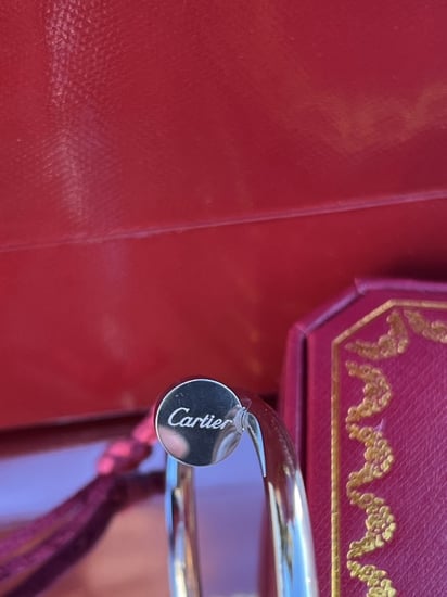 إسوارة carter المسمار الماسية  - فضي