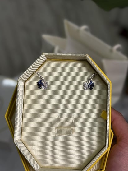 حلق + اسوارة + سلسال من SWAROVSKI