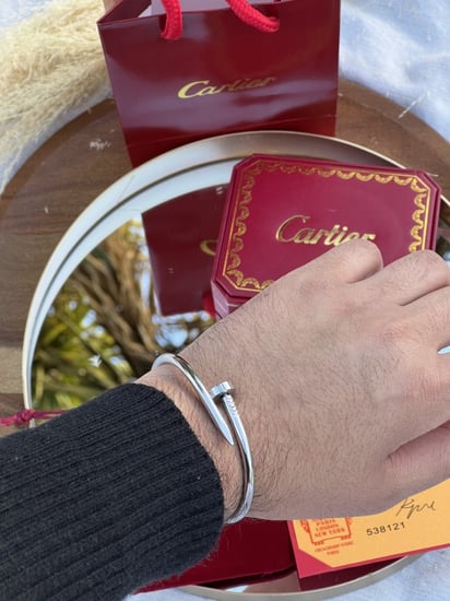 إسوارة carter المسمار الماسية  - فضي