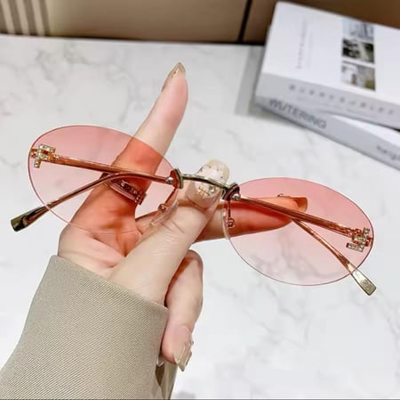 نظارة FENDI