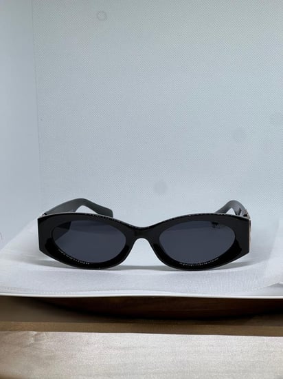 نظارة MIU MIU