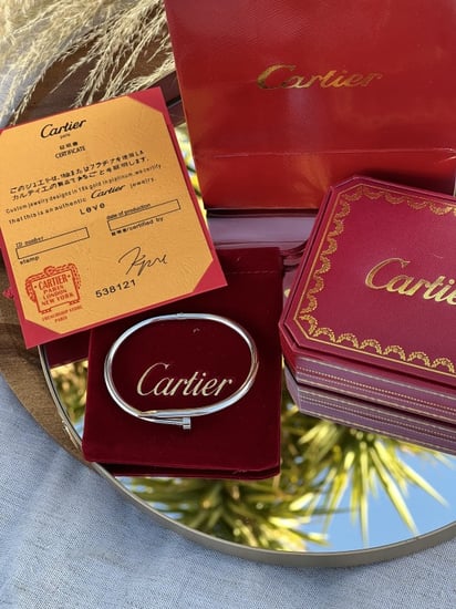 إسوارة carter المسمار الماسية  - فضي