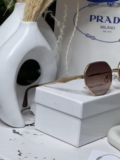 نظارة PRADA أطار -ذهبي