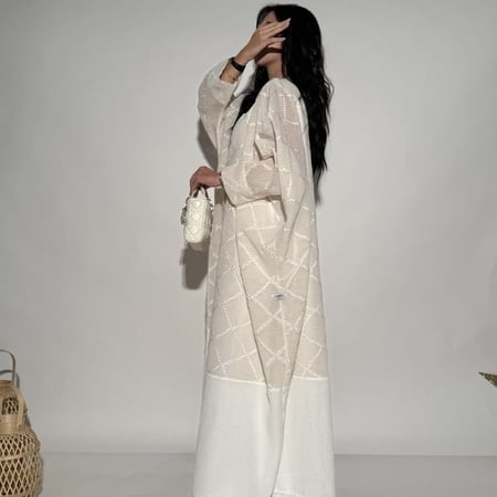 عبايه بشت قطعتين قماش كتان مع فستان من الداخل