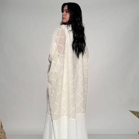 عبايه بشت قطعتين قماش كتان مع فستان من الداخل