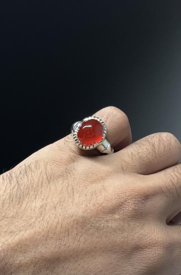 قبه حمراء مائيه