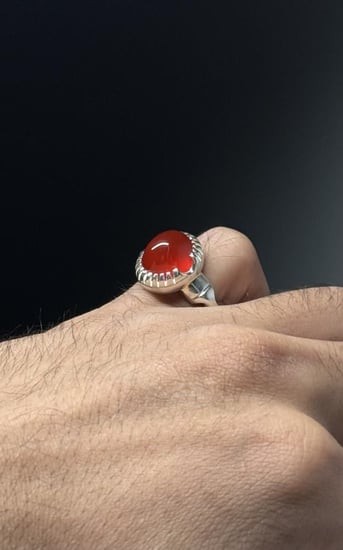 قبه حمراء مائيه