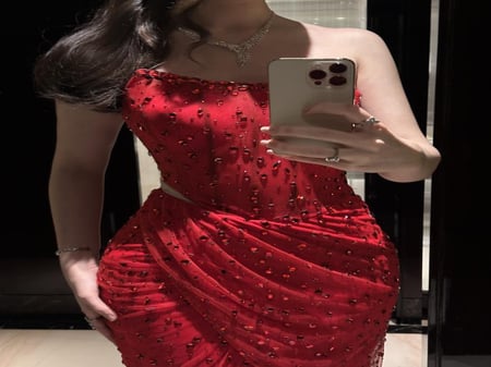 فستان رهف الانيقة