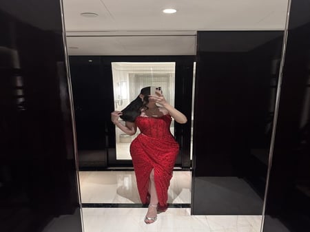 فستان رهف الانيقة