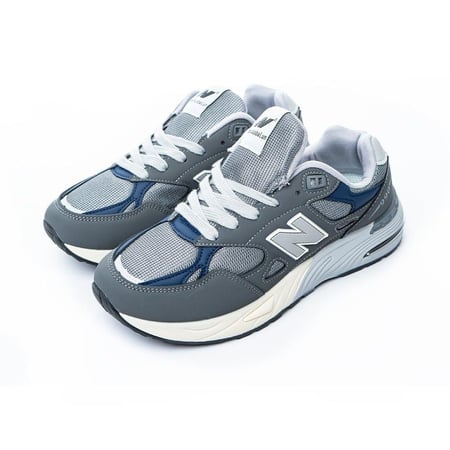 حذاء رياضي رجالي مريح للمشي والاستخدام اليومي – صناعة فيتنامي موديل 100