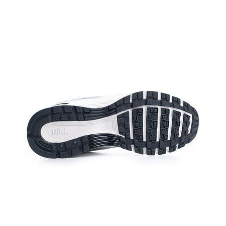 حذاء رياضي رجالي NIKE-140