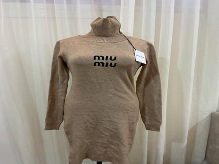 فستان ميدي ميو ميو