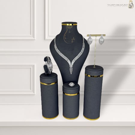 طقم إنسيابي فاخر