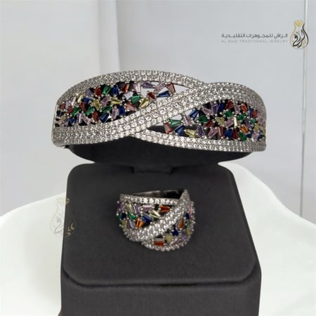 إسوارة وخاتم التميز