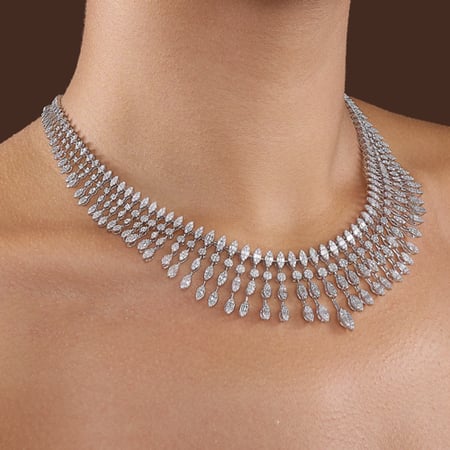 طقم ذهب ابيض و الماس عيار18