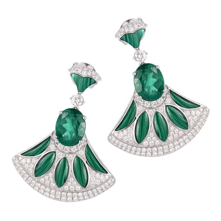 حلق ذهب ابيض وألماس