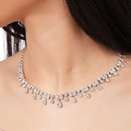 طقم ذهب ابيض والماس