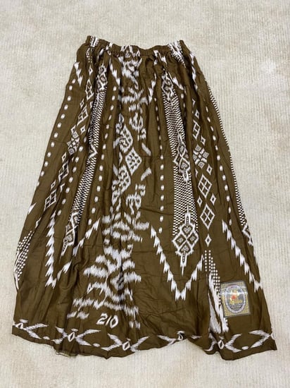 وزرة الروز بني