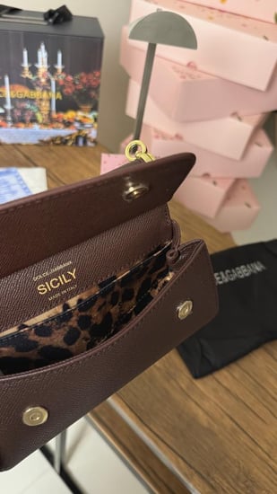 شنطة دولتشي اند غابانا