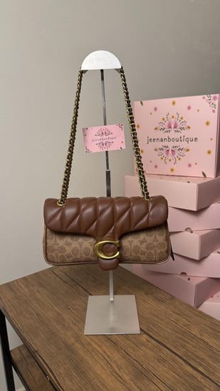 شنطة كتف كوتش مقاس كبير