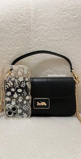 شنطة كتف كوتش