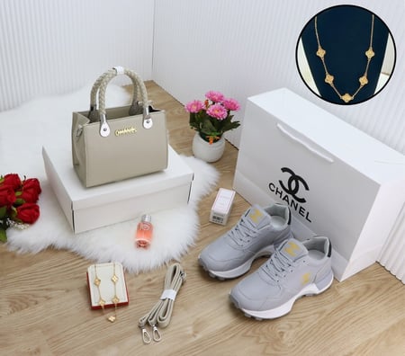 طقم نسائي شنطة مع شوز فاخر