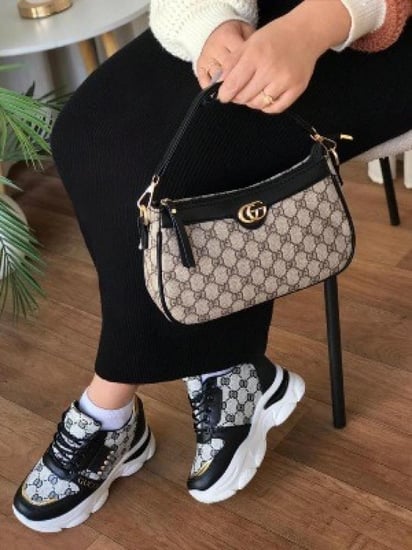 طقم نسائي فاخر حقيبة مع حذاء بنقشة أنيقة