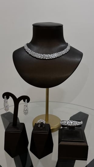 طقم مشابه للألماس تصميم وقفل ألماس وزن ثقيل