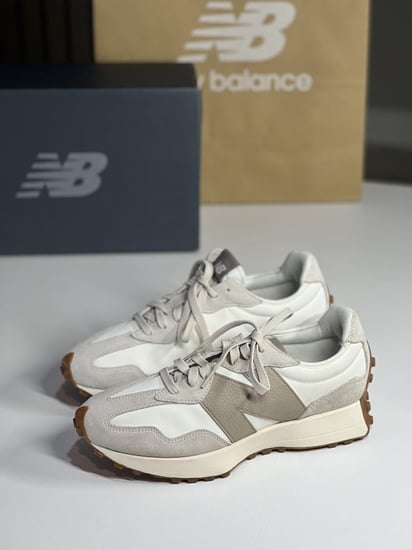 نيو بلنس حذاء يومي رجالي 42.5