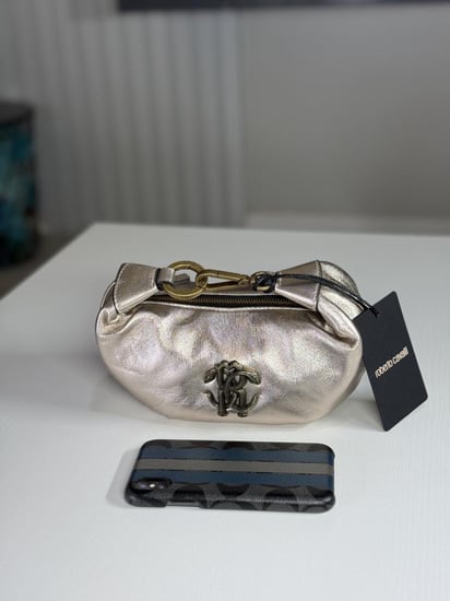 ربرتو كفالي هوبو بلون ذهبي roberto cavalli hobo gold bag
