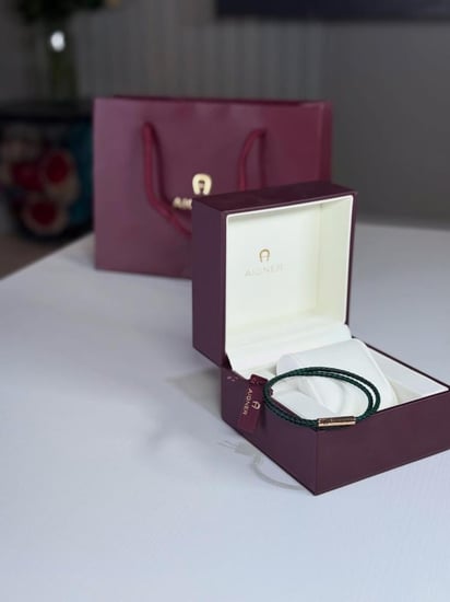 اسوار اجنر رجالي مجدل نحيف لفتين بلون اخضر واسود Aigner Men Bracelet 18cm green and black