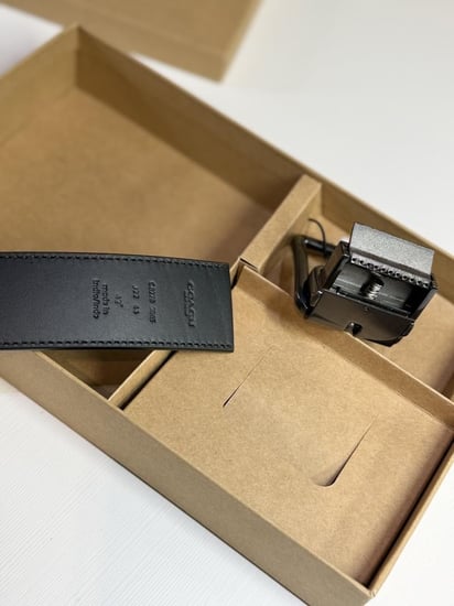 كوتش طقم حزام مع حامل بطاقات