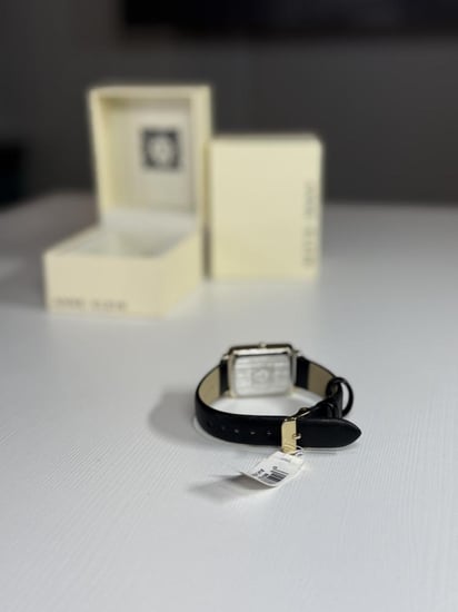 ساعة ان كلاين ستراب جلد اسود بمينا مربع Anne Klein Women's Strap Watch, AK/3702