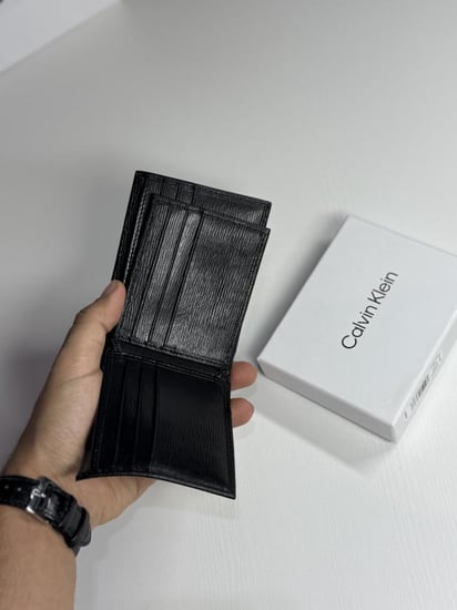 كالفن كلاين بلاك ريبل Calvin Klein black men wallet blach wuilted leather with metalic logo