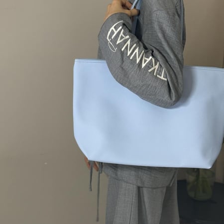 توت لاكوست بسحاب وشعار باللون الازرق L.12.12 Concept Shopping Bag L Lacoste Croc 80s Panoram