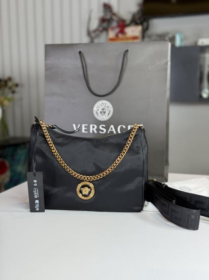 شنطة فيرزاتشي ميديم كتف باللون اسود Nylon Tribute Chain Crossbody Shoulder Bag