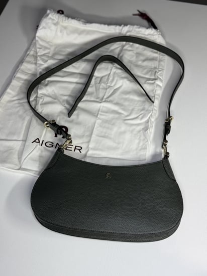 اجنر  شنطة كتف هوبو ديليا Delia S Hobo bag grained cow leather - زيتي