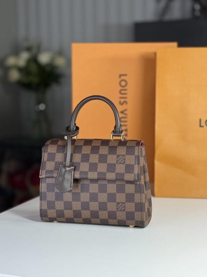 لويس فيتون شنطة كلوني شنطة cluny Mini