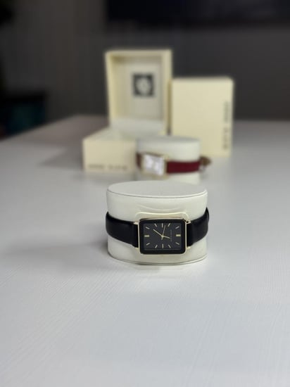 ساعة ان كلاين ستراب جلد اسود بمينا مربع Anne Klein Women's Strap Watch, AK/3702