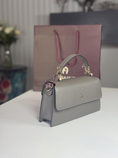 اجنر  شنطة ديليا كتف توب هاندل بلون بني فحمي-DELIA SHOULDER BAG S coal brown
