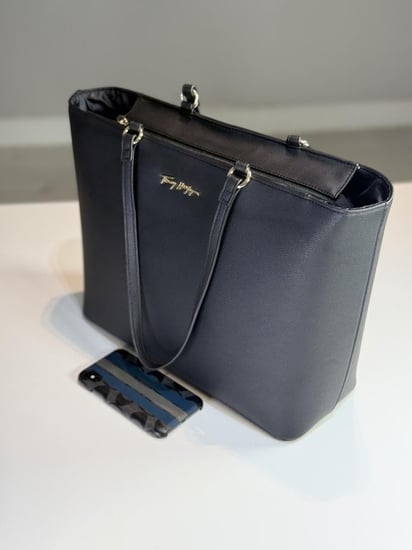 تومي هيلفيغر كلاسك توت مغلق